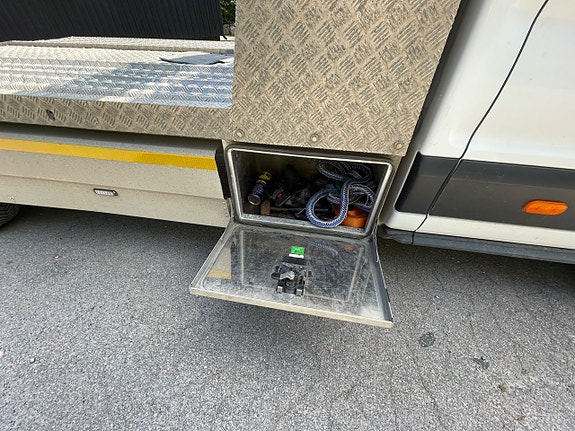 Ford Transit 7 of 16