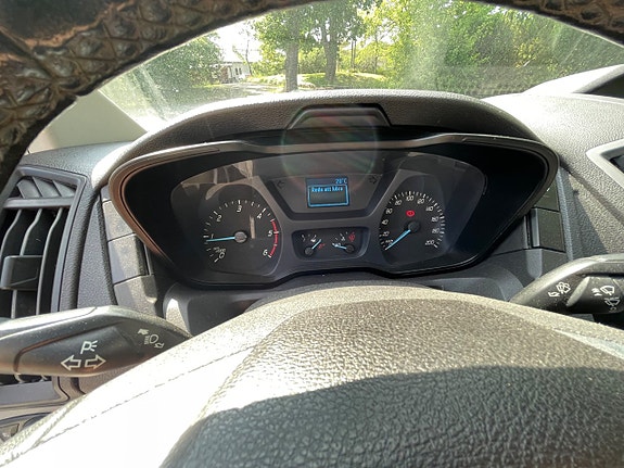 Ford Transit 16 of 16