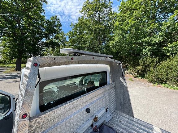 Ford Transit 8 of 16