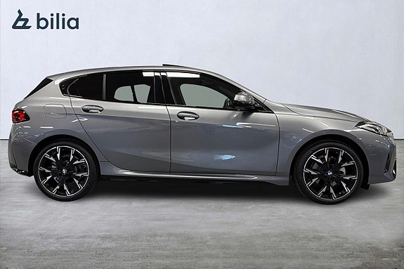 BMW 120 16 of 18