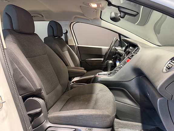 Peugeot 5008 13 of 18