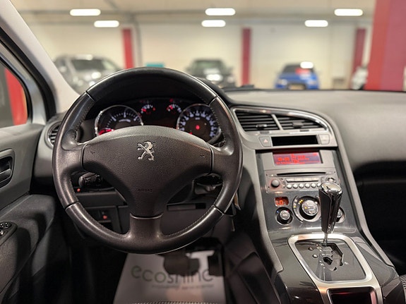 Peugeot 5008 15 of 18