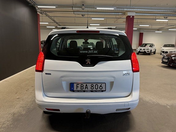 Peugeot 5008 4 of 5