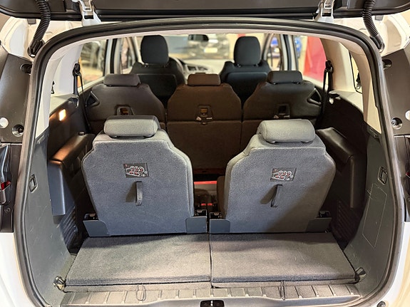 Peugeot 5008 7 of 18