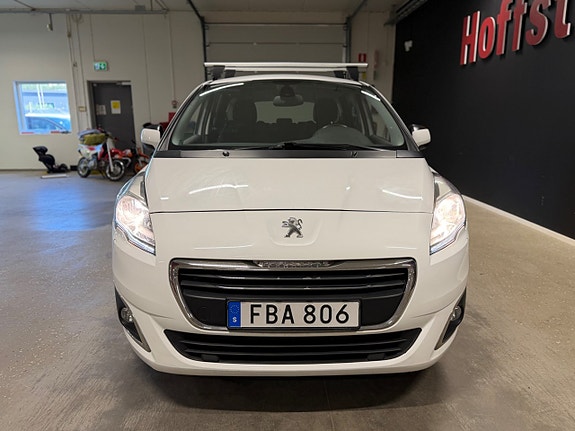 Peugeot 5008 10 of 18