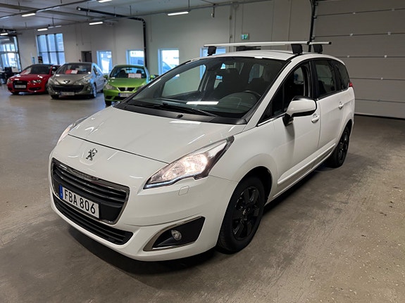 Peugeot 5008 9 of 18
