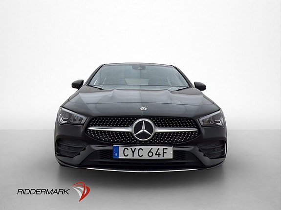 Mercedes-Benz CLA200 2 of 5