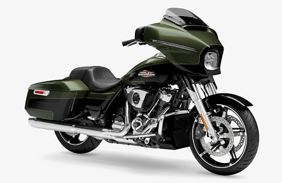 Harley-Davidson Street Glide 3 of 6