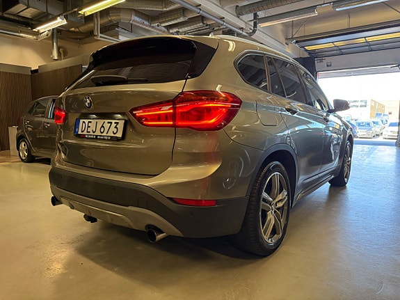 BMW X1 4 of 18