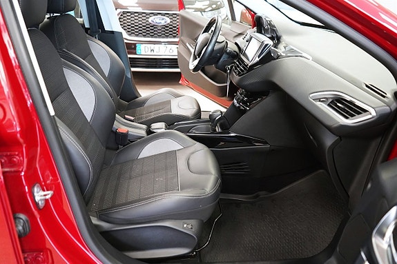 Peugeot 2008 12 of 25