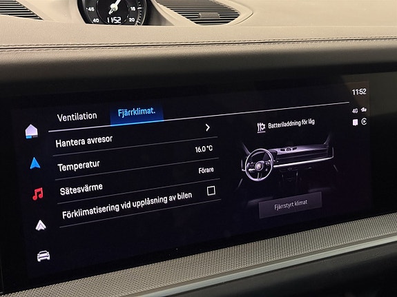 Porsche Cayenne 22 of 27