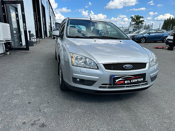 Ford Focus 2 of 5