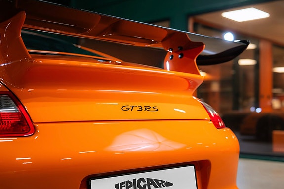 Porsche 911 6 of 30