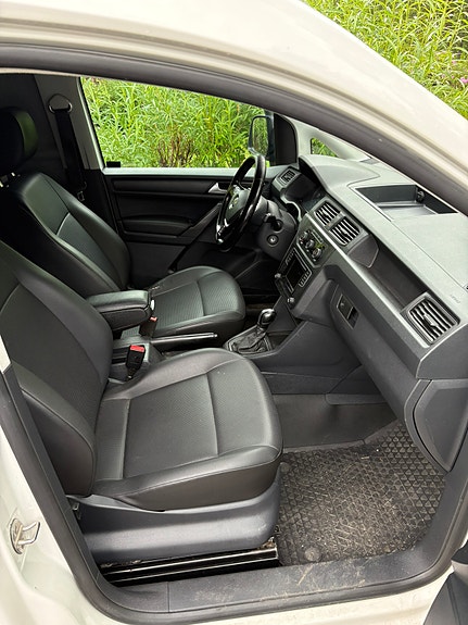 Volkswagen Caddy 4 of 5
