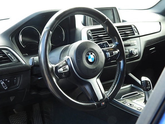 BMW 118i 12 of 24