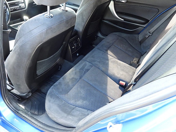 BMW 118i 15 of 24