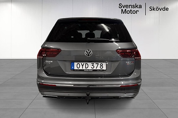 Volkswagen Tiguan Allspace 4 of 5