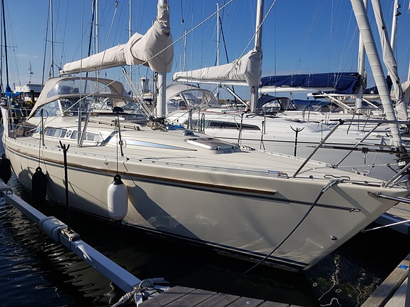 MAXI 33 — View photo 1