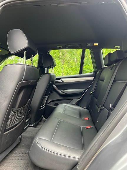 BMW X3 8 of 9
