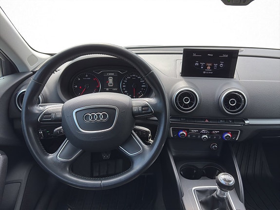 Audi A3 10 of 15