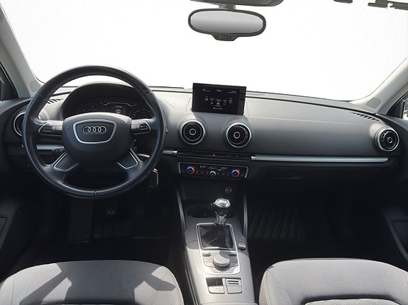 Audi A3 9 of 15