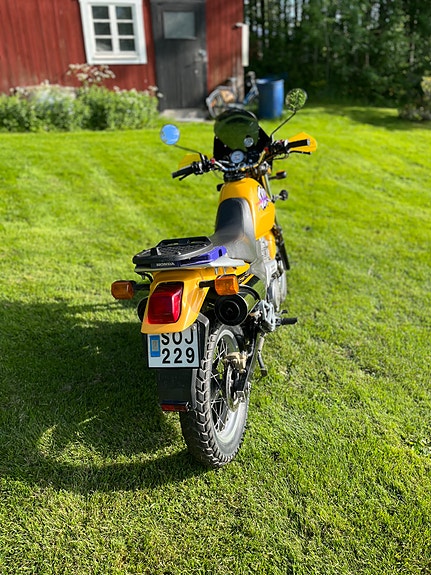 Honda SLR 650 3 of 5