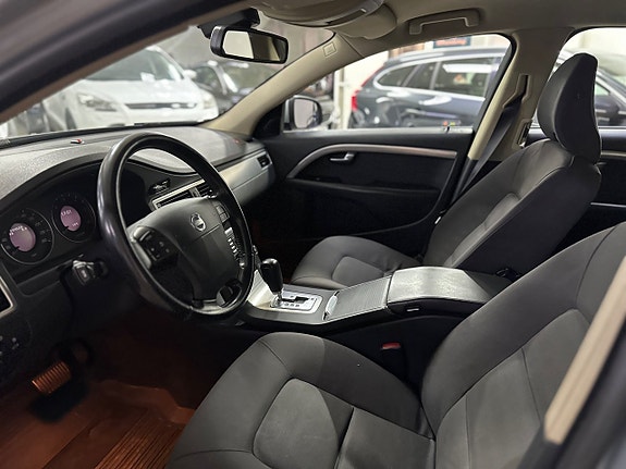 Volvo S80 10 of 12