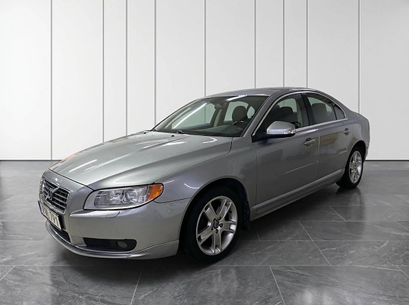 Volvo S80 5 of 12