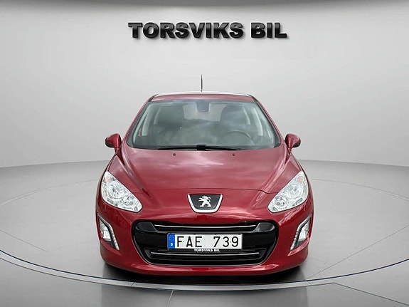 Peugeot 308 7 of 20