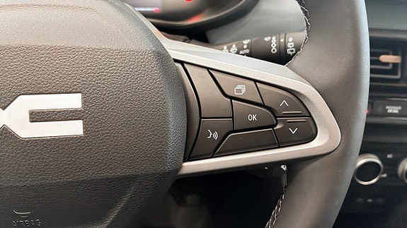 Dacia Sandero 16 of 23