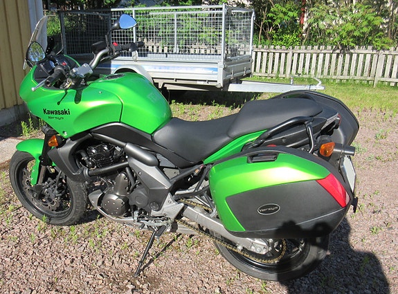 Kawasaki Versys 650 2 of 3
