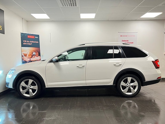 Skoda Octavia Scout 7 of 30