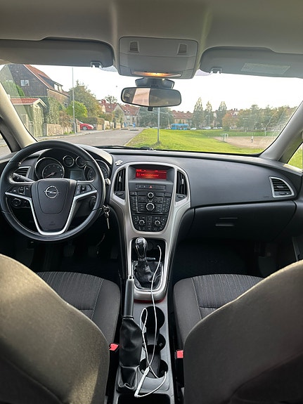 Opel Astra 7 of 13