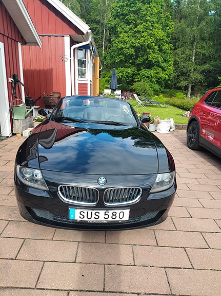 BMW Z4 2 of 5