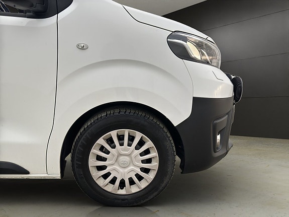 Toyota Proace 28 of 29