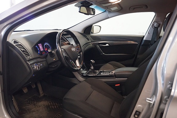 Hyundai i40 11 of 30