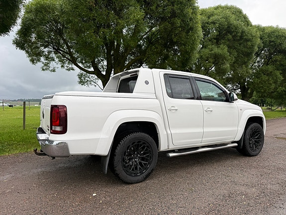Volkswagen Amarok 3 of 5