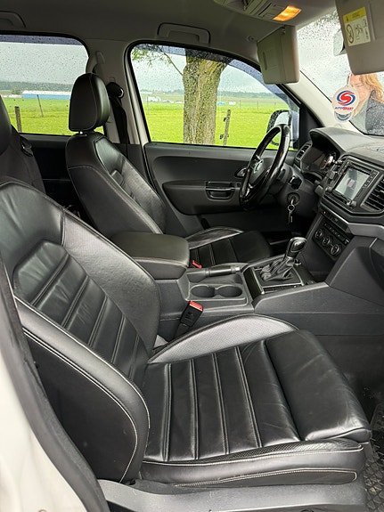 Volkswagen Amarok 5 of 5