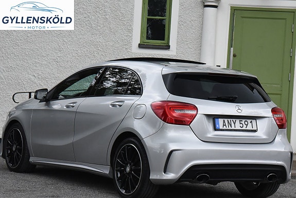 Mercedes-Benz A180 3 of 5