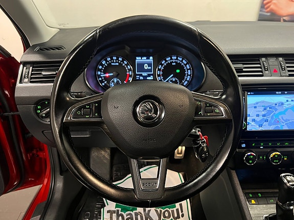 Skoda Octavia Scout 24 of 29
