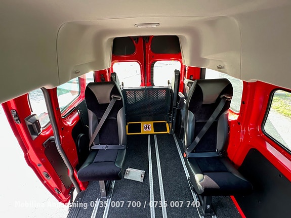 Ford Transit Custom 7 of 30