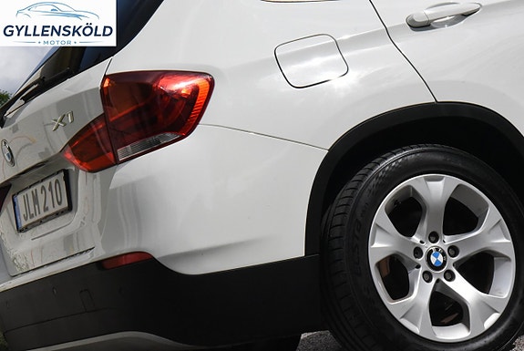 BMW X1 4 of 14