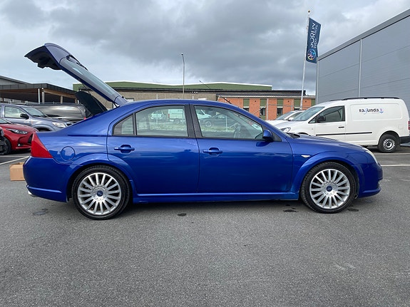 Ford Mondeo 4 of 5
