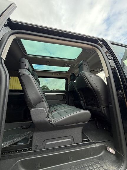 Peugeot Traveller 11 of 21