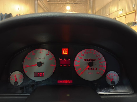 Audi RS2 22 of 25