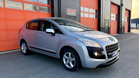 Peugeot 3008 2 of 5