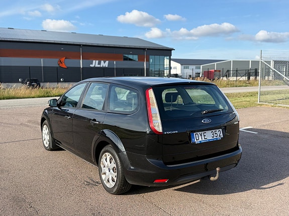 Ford Focus 8 of 11