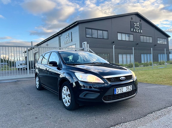 Ford Focus 3 of 5