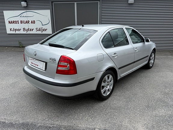 Skoda Octavia 3 of 5