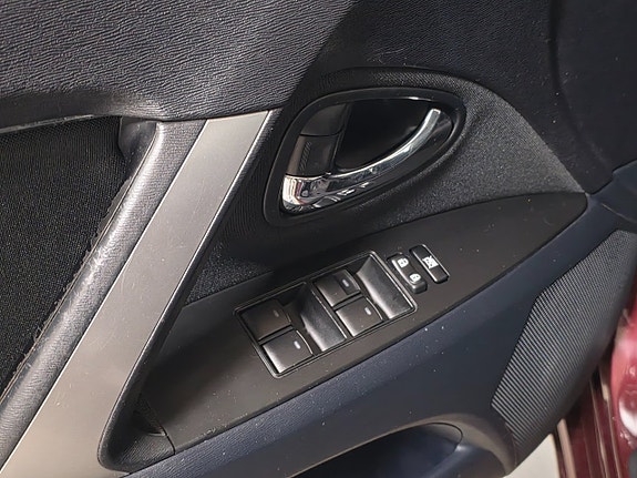 Toyota Avensis 21 of 24
